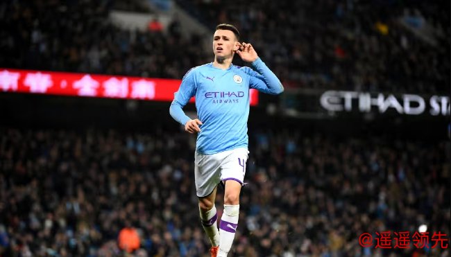 福登连续2场梅开二度