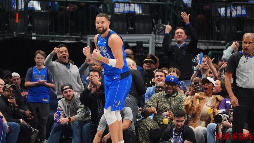 克莱26+6三分命中数里程碑 独行侠主场大胜爵士