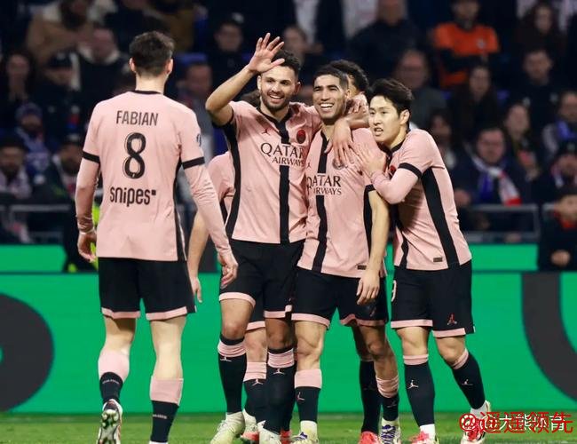 法甲-内维斯绝杀埃梅里破门 巴黎3-2里昂2分领跑