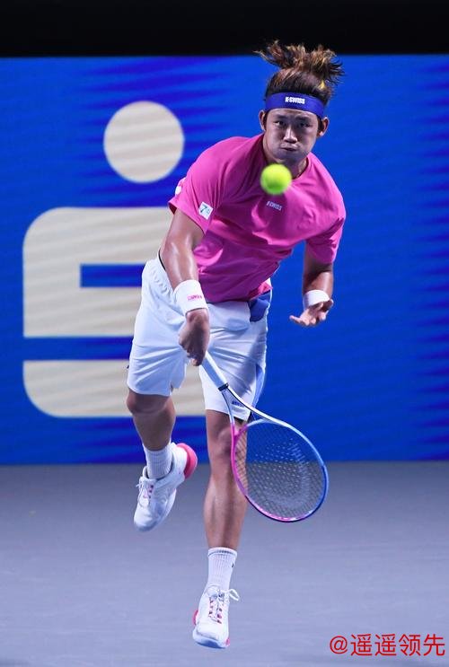 张之臻0-2法国19岁小将 巴塞罗那站止步男单首轮